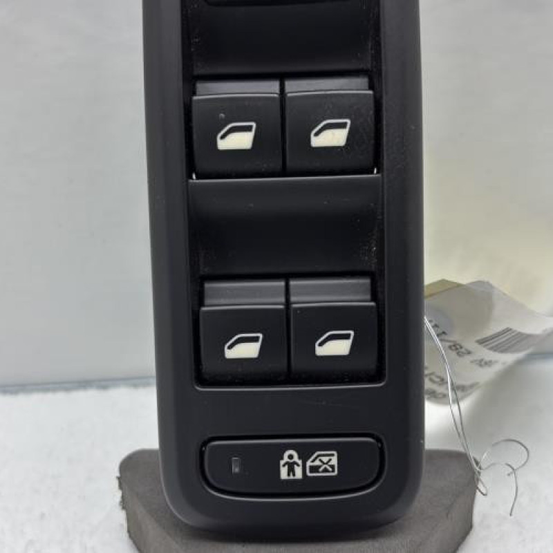 Interrupteur de leve vitre avant gauche PEUGEOT 308 1 Photo n°3
