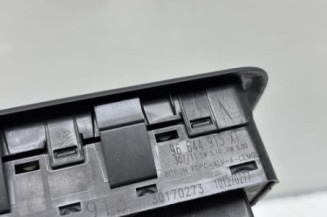 Interrupteur de leve vitre avant gauche PEUGEOT 308 1