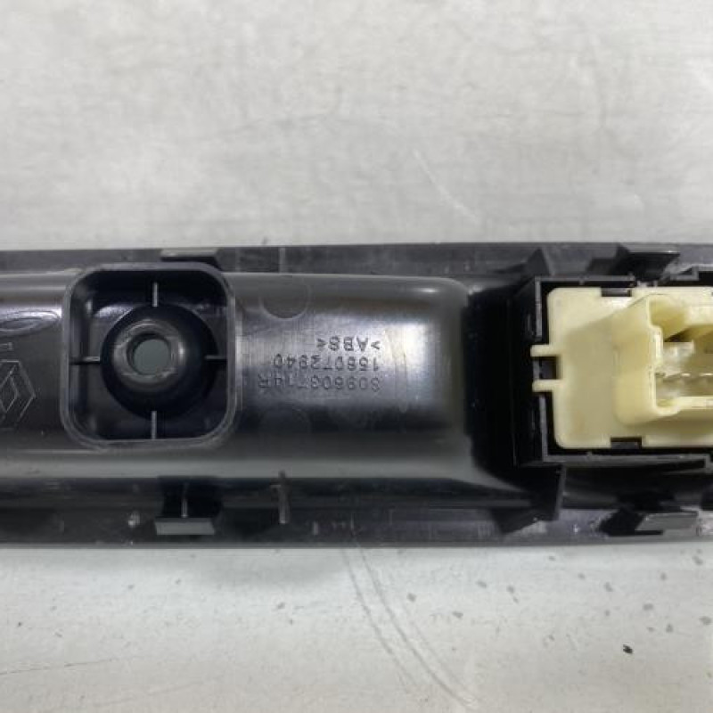 Interrupteur de leve vitre avant droit RENAULT TWINGO 3 Photo n°2