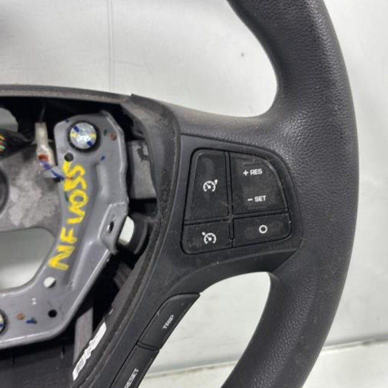 Volant HYUNDAI I 10 2 Photo n°3