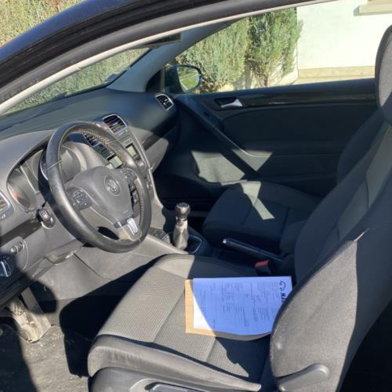 Volant VOLKSWAGEN GOLF 6 Photo n°14