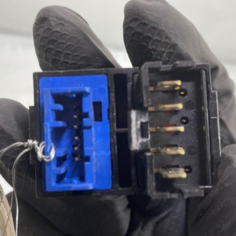 Interrupteur de leve vitre avant gauche PEUGEOT 406 Photo n°3