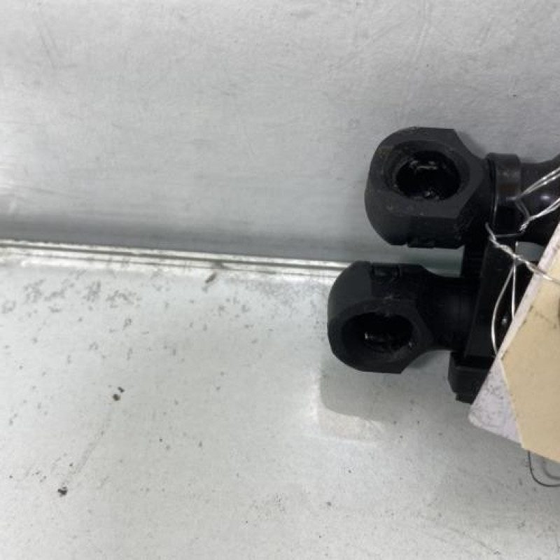 Verin de coffre PEUGEOT 2008 2 Photo n°3