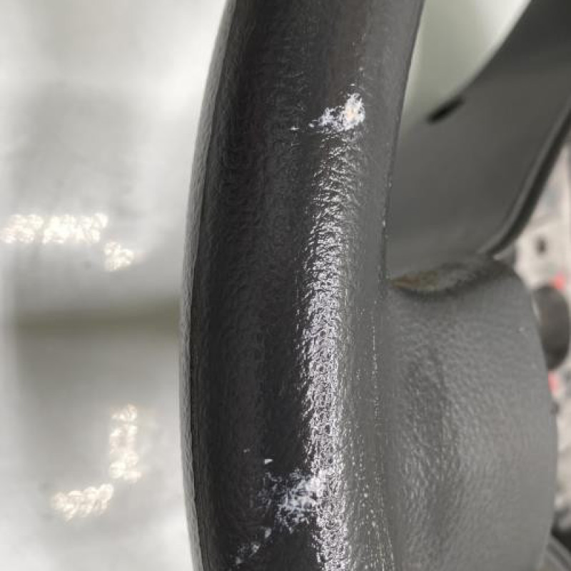 Volant SUZUKI ALTO 3 Photo n°2