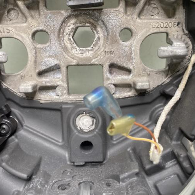 Volant FORD TRANSIT 5 Photo n°3