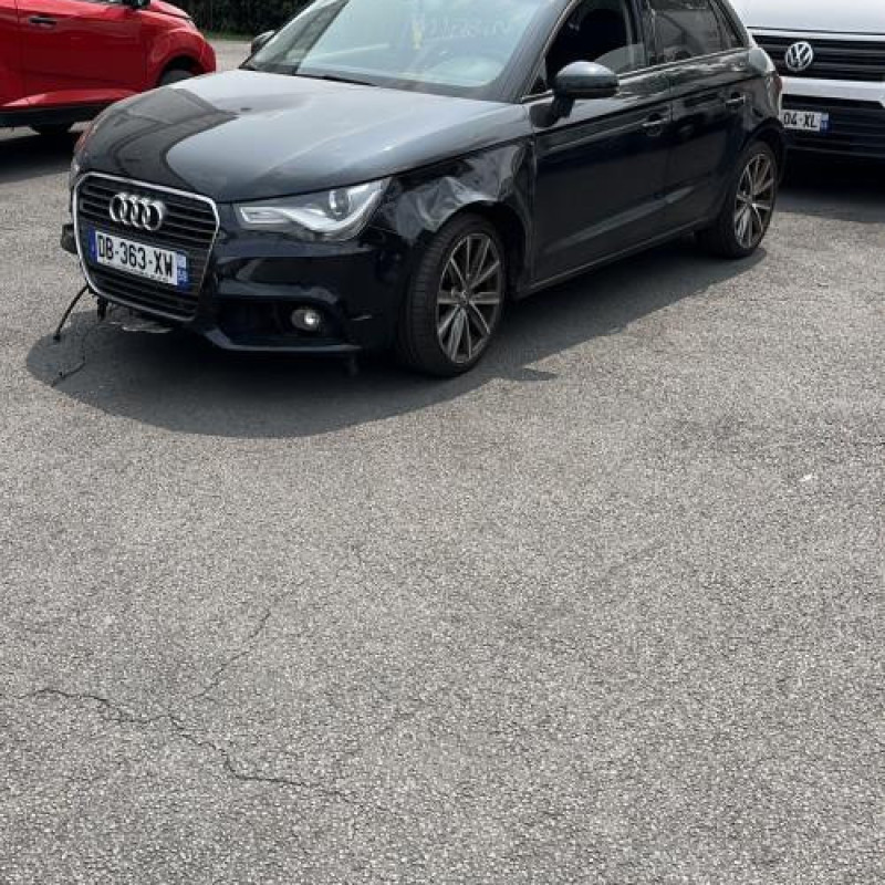 Volant AUDI A1 1 Photo n°5