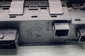 Interrupteur de leve vitre avant gauche CITROEN C3 2