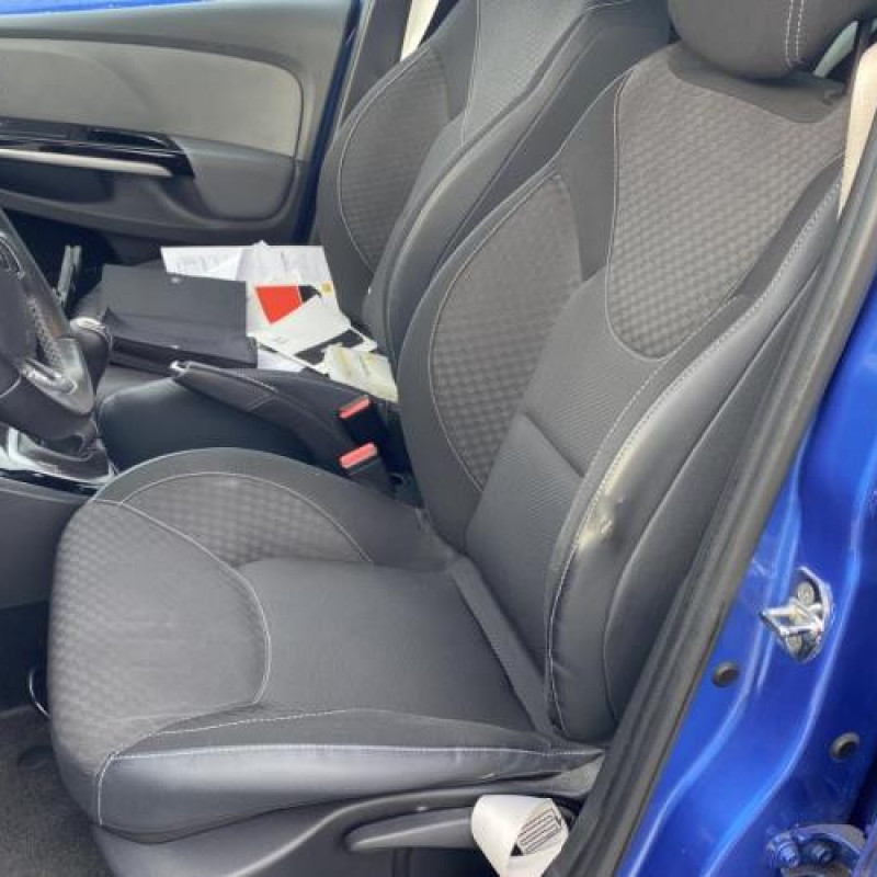 Verin de coffre RENAULT CLIO 4 Photo n°9