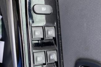 Verin de coffre RENAULT CLIO 4