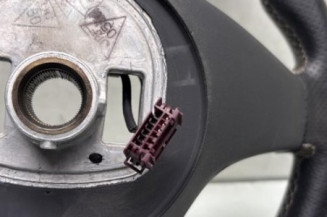 Volant MERCEDES CLASSE A 176