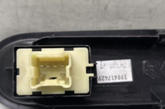 Interrupteur de leve vitre avant droit DACIA DUSTER 1