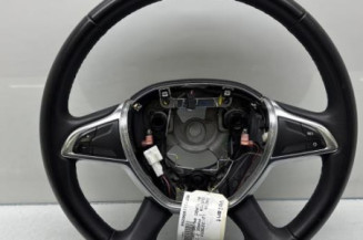 Volant DACIA DUSTER 1 Photo n°1