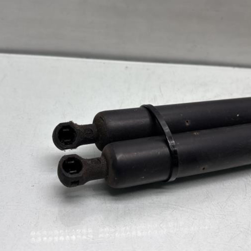 Verin de coffre CITROEN BERLINGO 2 Photo n°3