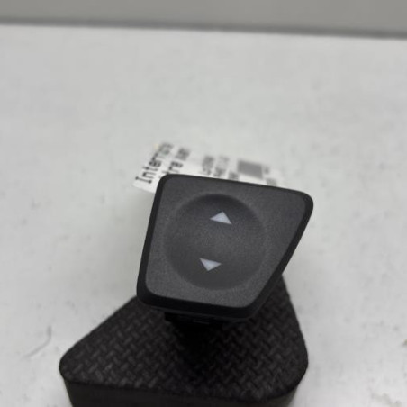 Interrupteur de leve vitre avant droit FIAT 500 2 Photo n°1