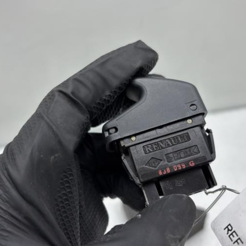 Interrupteur de leve vitre avant droit RENAULT KANGOO 1 Photo n°4