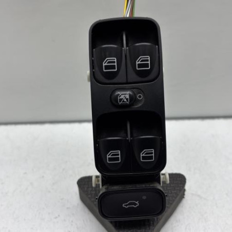 Interrupteur de leve vitre avant gauche MERCEDES CLASSE C 203