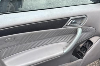 Interrupteur de leve vitre avant gauche MERCEDES CLASSE C 203