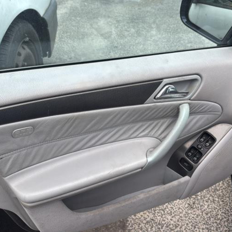 Interrupteur de leve vitre avant gauche MERCEDES CLASSE C 203 Photo n°12