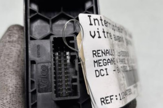 Interrupteur de leve vitre avant gauche RENAULT MEGANE 4