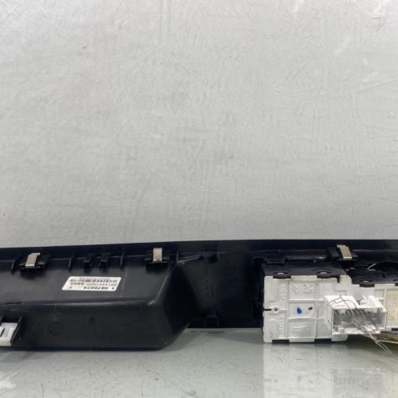 Interrupteur de leve vitre avant gauche CITROEN JUMPY 3 M Photo n°2