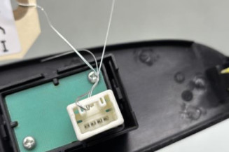 Interrupteur de leve vitre avant droit LEXUS IS 2