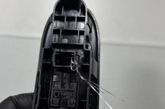 Interrupteur de leve vitre avant droit PEUGEOT 207