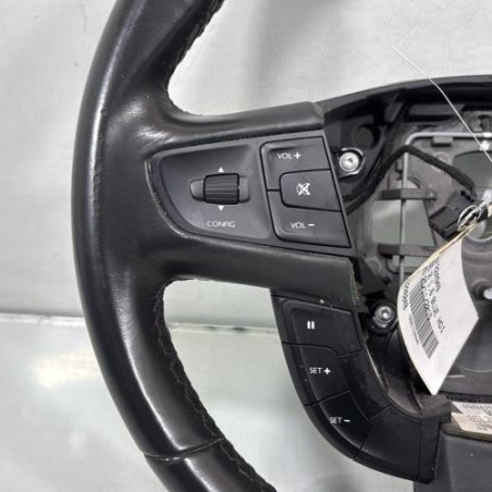 Volant PEUGEOT 508 1