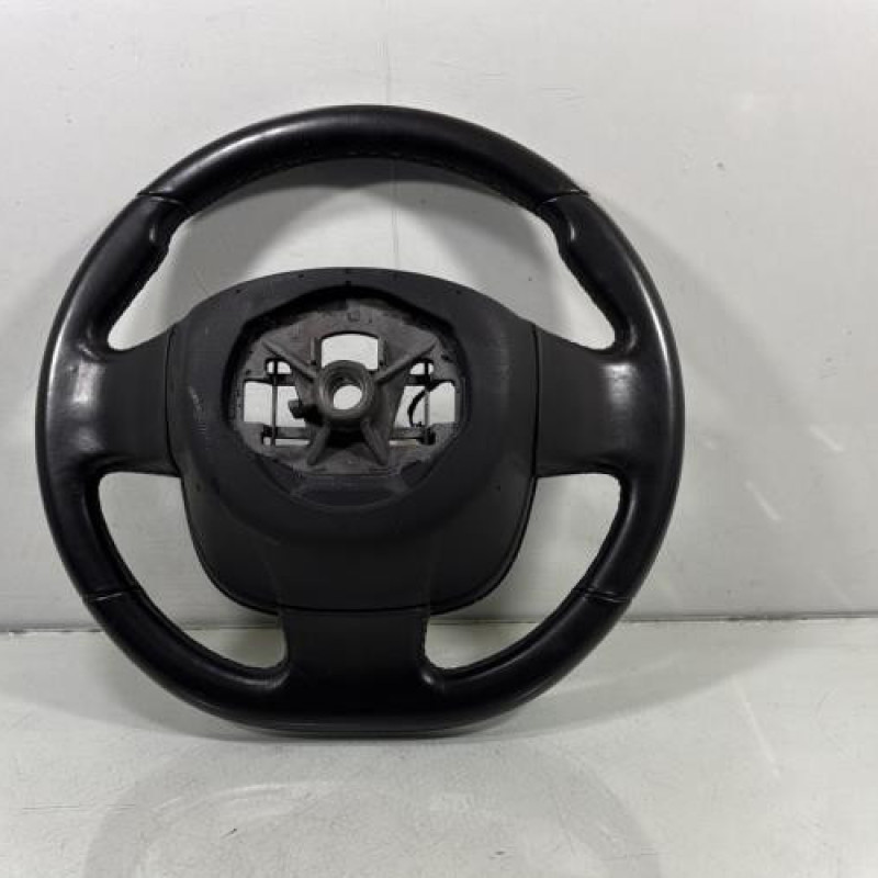 Volant PEUGEOT 508 1 Photo n°4