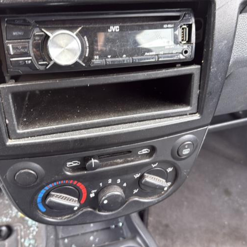 Anti brouillard arriere gauche CHEVROLET MATIZ 2 Photo n°20