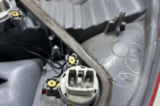 Feu arriere principal gauche (feux) TOYOTA YARIS 1