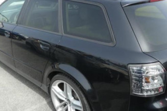 Optique avant principal gauche (feux)(phare) AUDI A4 2