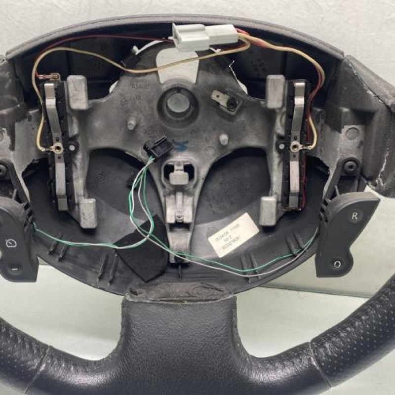 Volant RENAULT MEGANE 2 Photo n°2