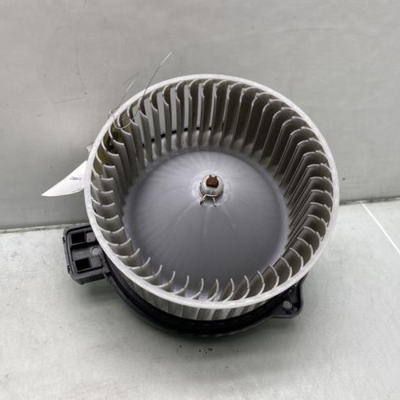 Pulseur d'air MAZDA 3 3 Photo n°1