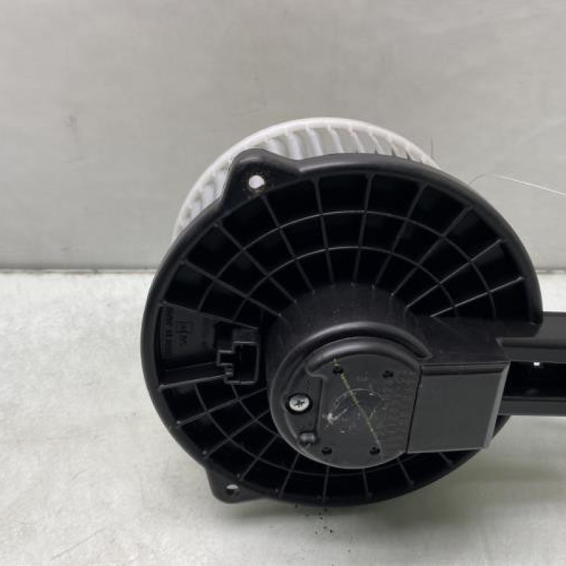 Pulseur d'air MAZDA 3 3 Photo n°2