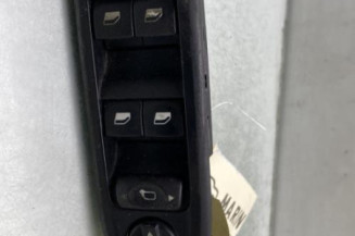 Interrupteur de leve vitre avant gauche PEUGEOT 308 1 Photo n°1