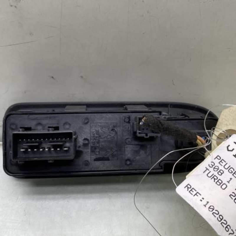 Interrupteur de leve vitre avant gauche PEUGEOT 308 1 Photo n°2