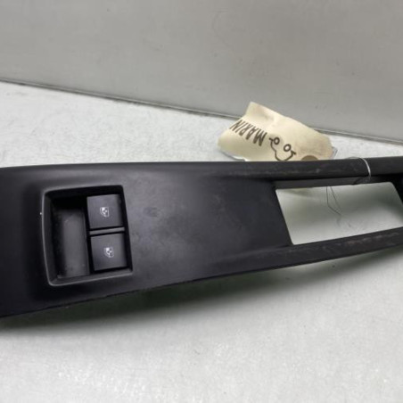 Interrupteur de leve vitre avant gauche OPEL MERIVA B Photo n°1