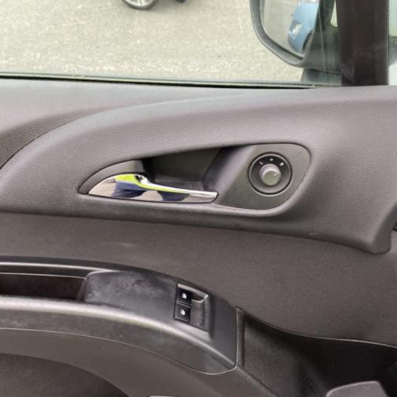 Interrupteur de leve vitre avant gauche OPEL MERIVA B Photo n°14