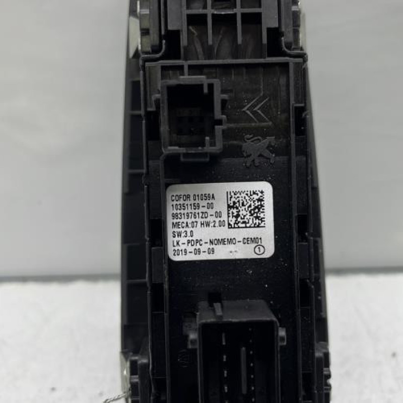 Interrupteur de leve vitre avant gauche PEUGEOT 308 2 SW Photo n°5