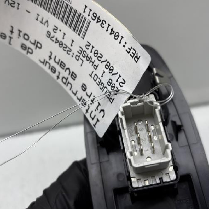 Interrupteur de leve vitre avant droit PEUGEOT 208 1 Photo n°4