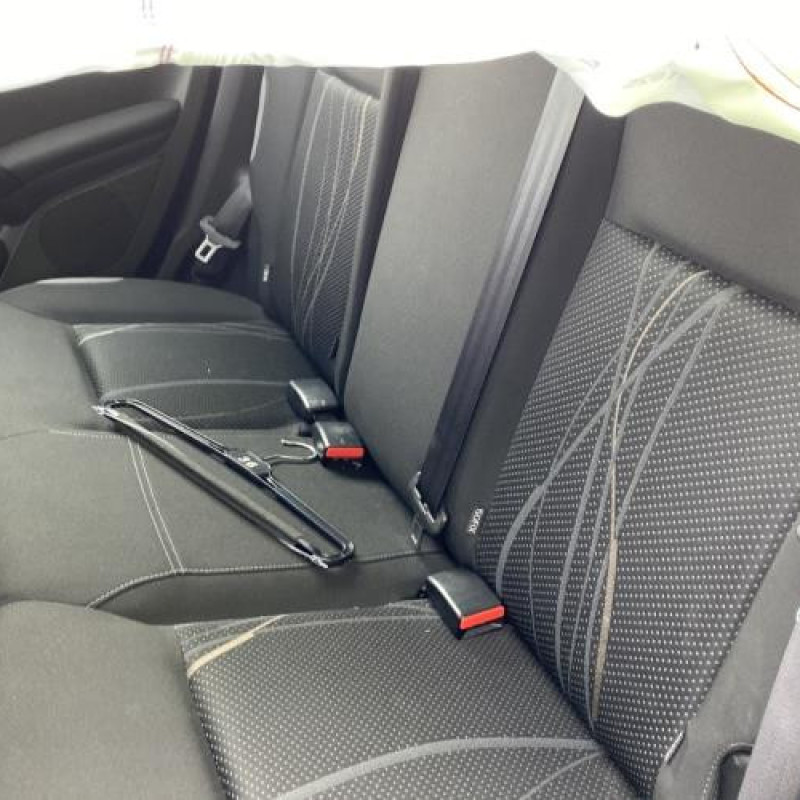 Interrupteur de leve vitre avant droit PEUGEOT 208 1 Photo n°17