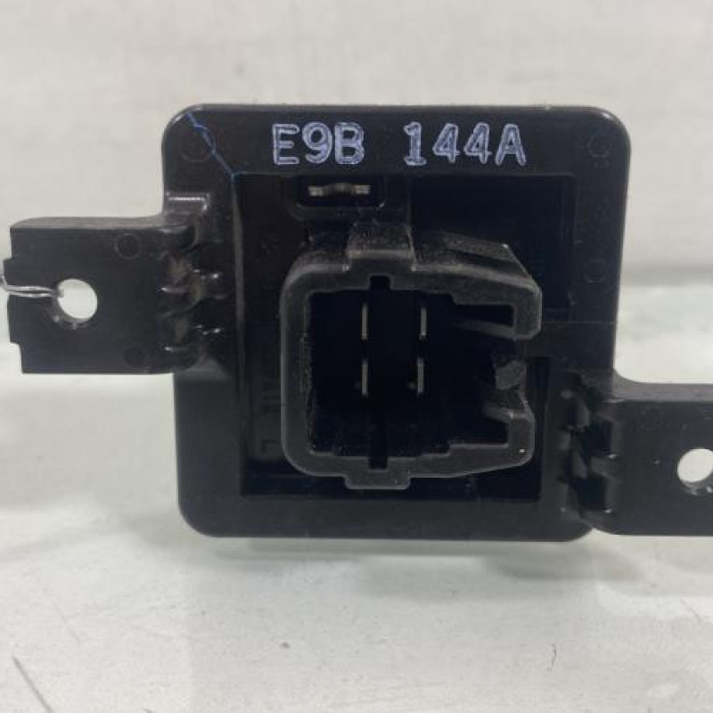 Resistance chauffage SUZUKI SWIFT 5 Photo n°4