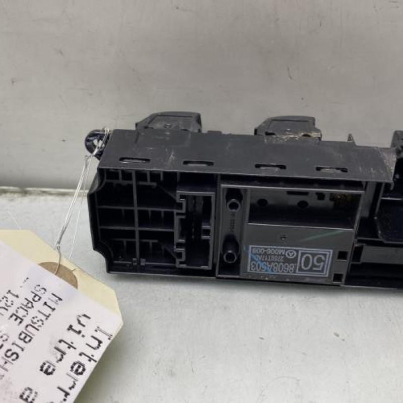 Interrupteur de leve vitre avant gauche MITSUBISHI SPACE STAR 3 Photo n°2