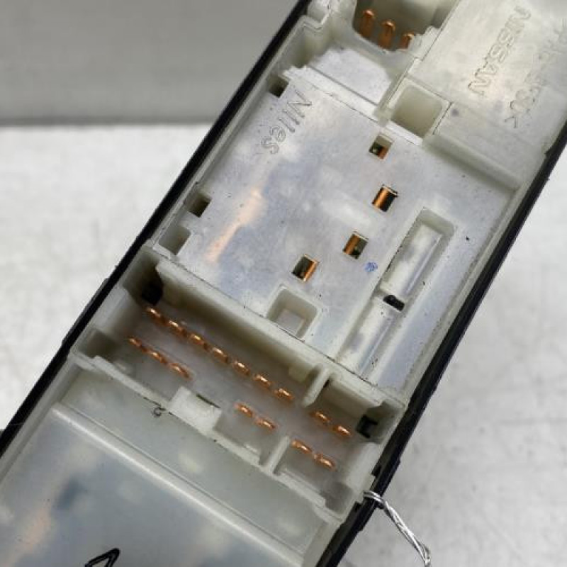 Interrupteur de leve vitre avant gauche NISSAN NOTE 2 Photo n°3