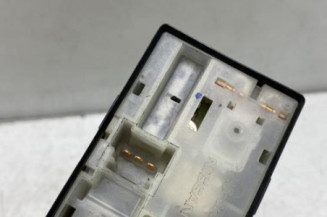 Interrupteur de leve vitre avant gauche NISSAN NOTE 2