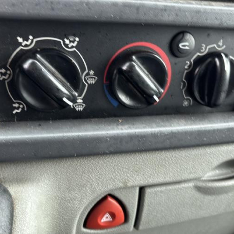 Interrupteur de leve vitre avant gauche RENAULT MASTER 2 Photo n°18