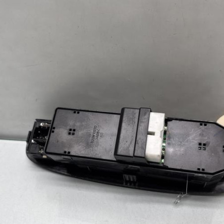 Interrupteur de leve vitre avant gauche HYUNDAI ACCENT 2