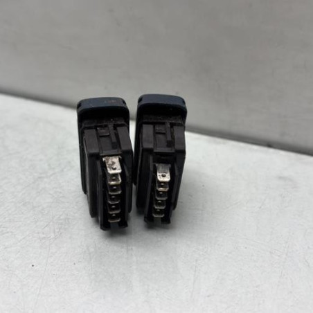 Interrupteur de leve vitre avant gauche RENAULT TWINGO 1