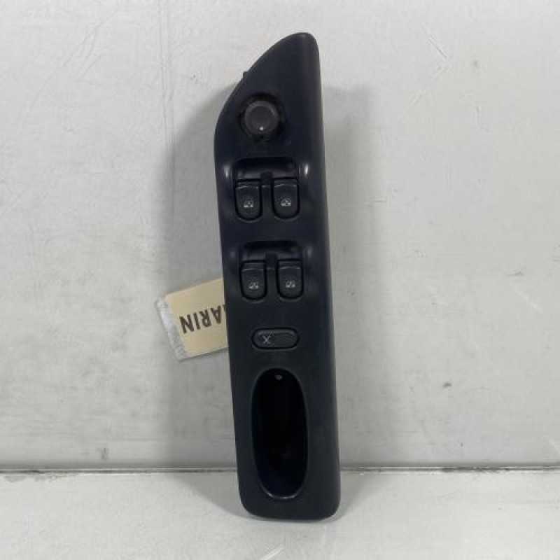 Interrupteur de leve vitre avant gauche RENAULT LAGUNA 1 Photo n°1