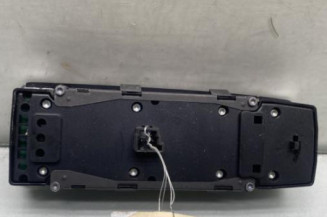 Interrupteur de leve vitre avant gauche MERCEDES CLASSE A 176